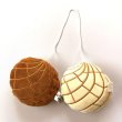 画像1: 【Xochico】Pan Dulce Concha Car Mirror Hangers CREAM (1)